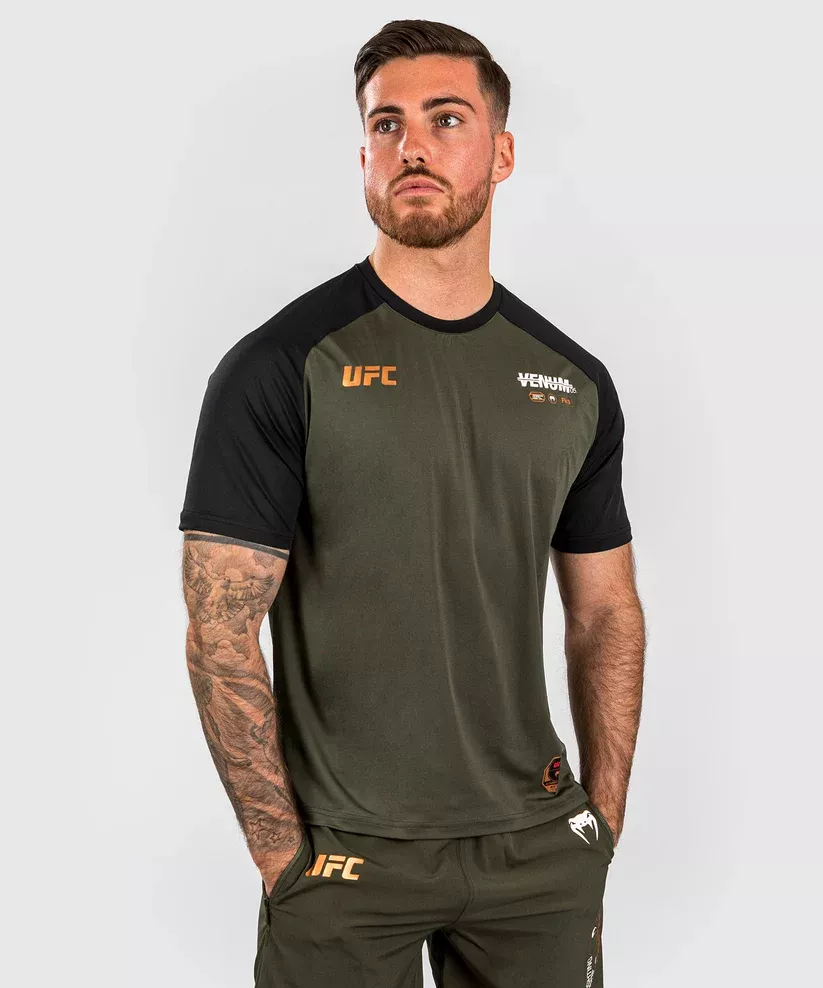 Футболка Venum UFC Adrenaline Fight Week Men’s Dry-tech Khaki/Bronze-S
