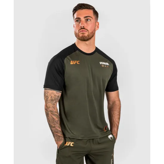 Футболка Venum UFC Adrenaline Fight Week Men’s Dry-tech Khaki/Bronze-S