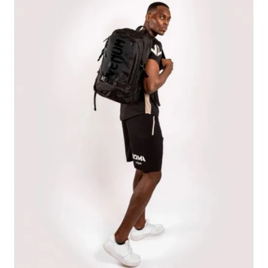 Рюкзак VENUM Challenger Pro Evo Backpack Черно-черный