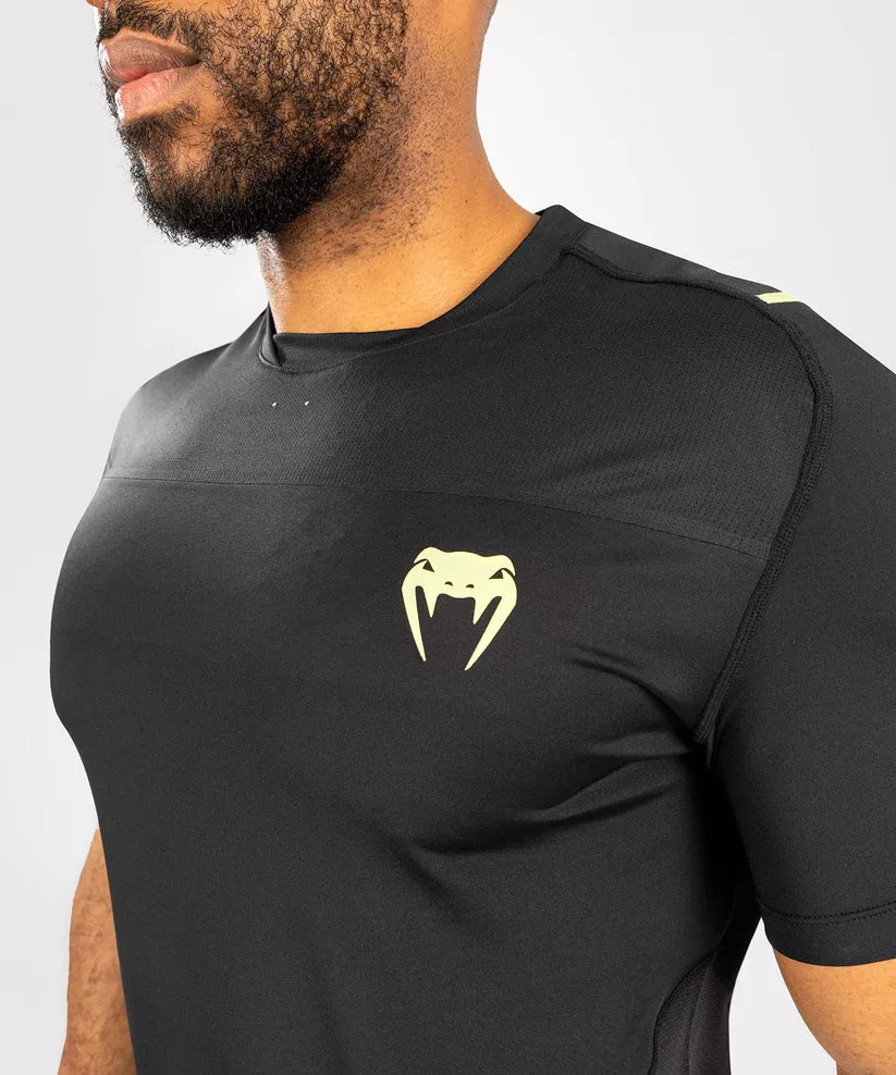 Футболка Venum Fusion 2.0 Men Dry Tech T-Shirt Black/Yellow-S