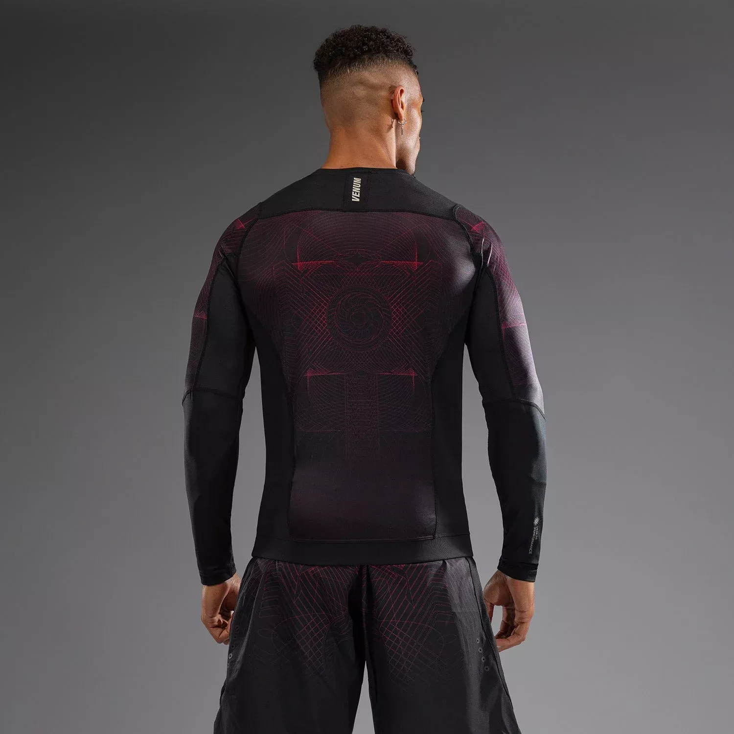 Рашгард Venum G-Fit Air Men's Long Sleeve Rashguard Deep Black/Fire Red-S