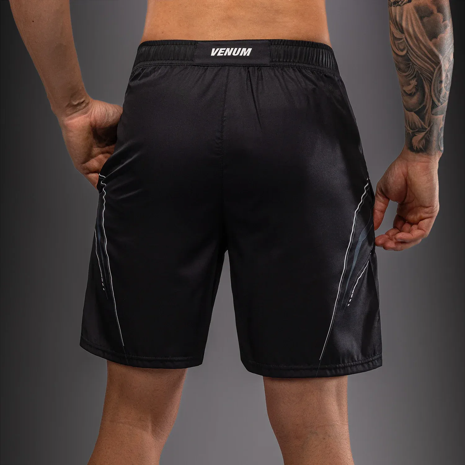 Шорты Venum Streamline Training Shorts Black/White-S