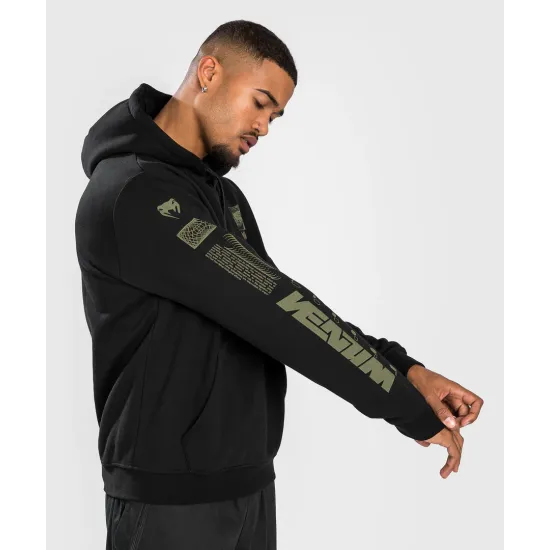 Спортивная кофта Venum Fangs Hoodie Regular Fit-S