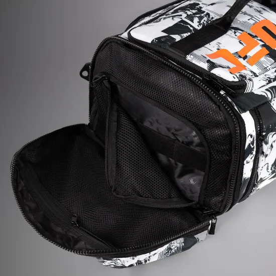 Сумка-рюкзак UFC Zenith by Venum Authentic Fight Week White Gear Bag-58х31х22см