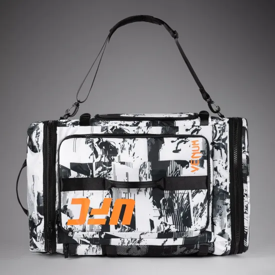 Сумка-рюкзак UFC Zenith by Venum Authentic Fight Week White Gear Bag-58х31х22см