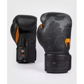 Боксерские перчатки Venum S47 Boxing Gloves Black/Orange-10