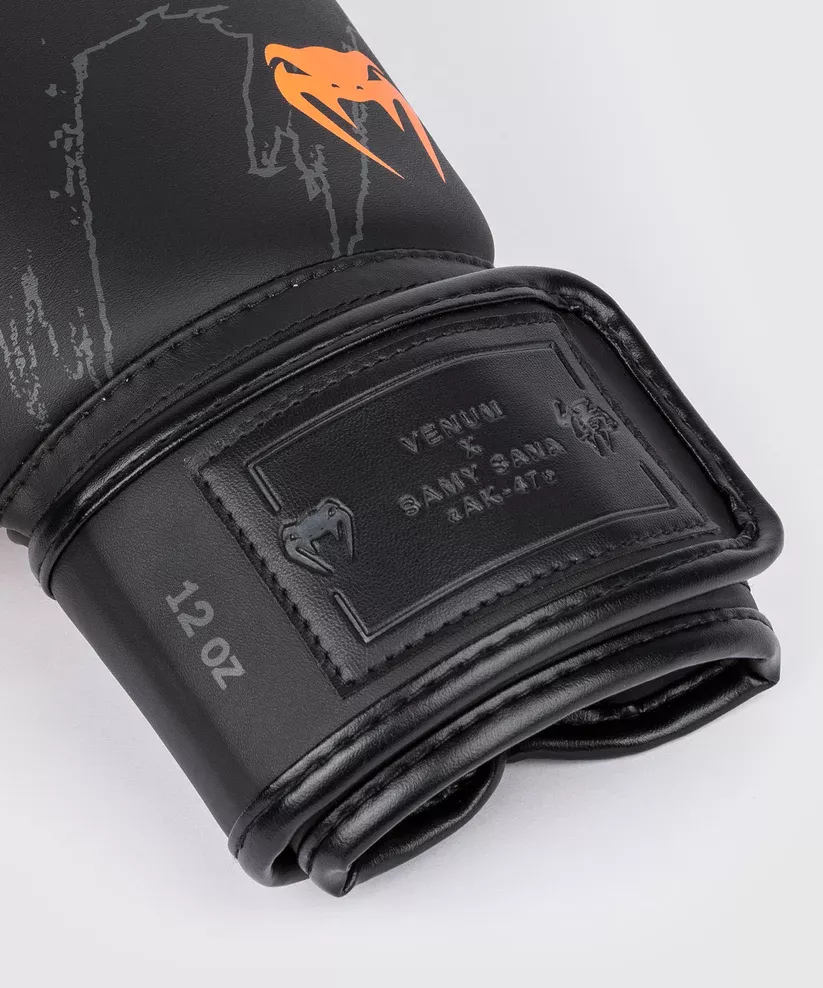 Боксерские перчатки Venum S47 Boxing Gloves Black/Orange-10