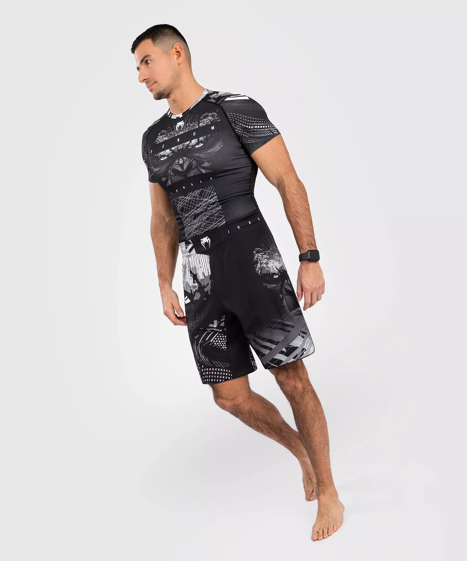 Шорти для ММА Venum Gorilla Jungle Fightshort Black/White-S