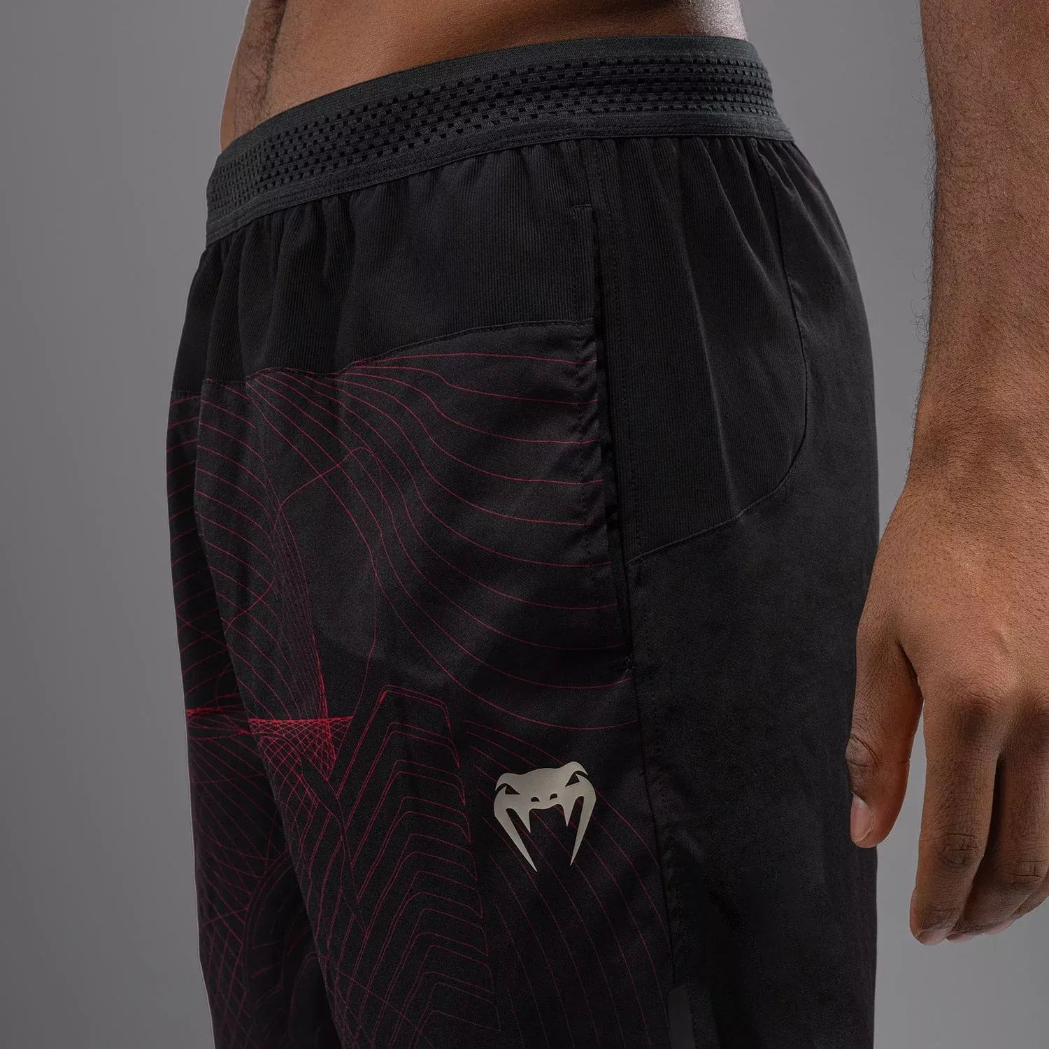 Шорты Venum G-Fit Air Training Short Deep Black/Fire Red-S