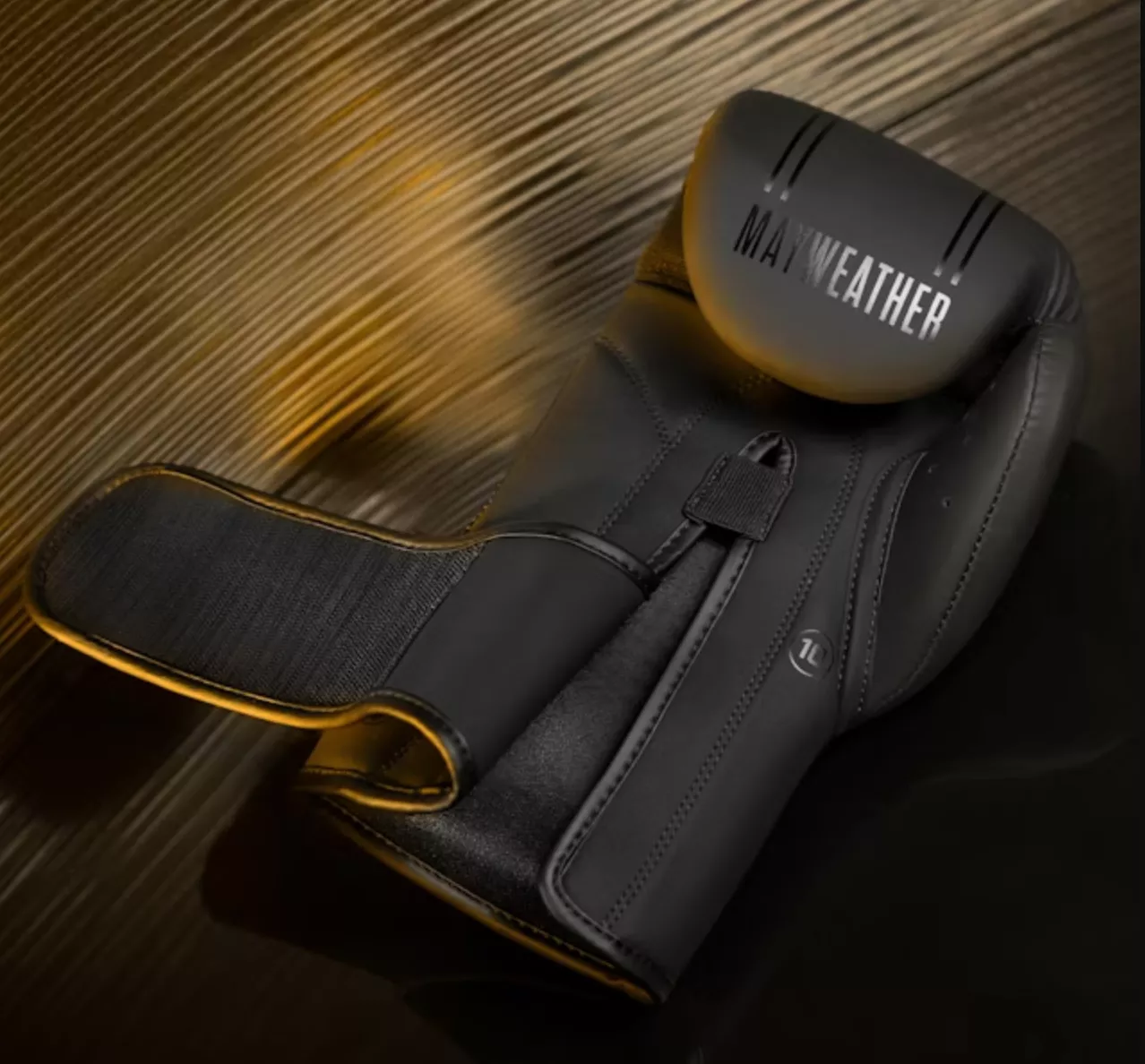 Боксерские перчатки Hayabusa Mayweather Contender Boxing Gloves-10