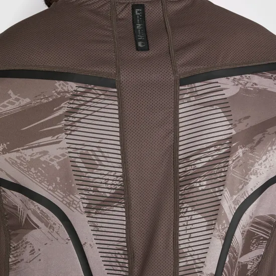 Футболка Venum Electron 3.0 Dry-Tech T-shirt Sand-S
