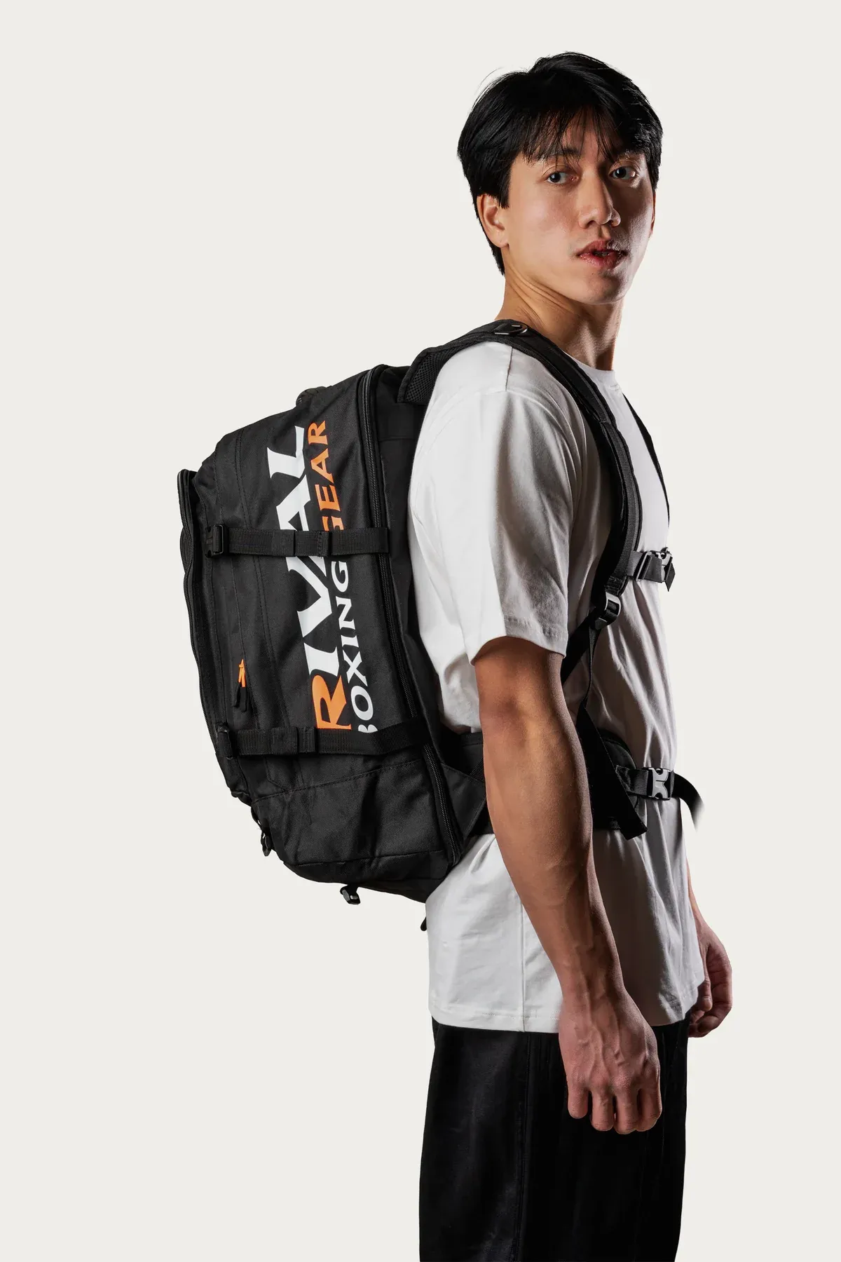 Рюкзак Rival Expandable Backpack-чорний