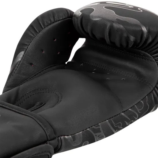 Перчатки для бокса Venum Dragon's Flight Boxing Gloves-12