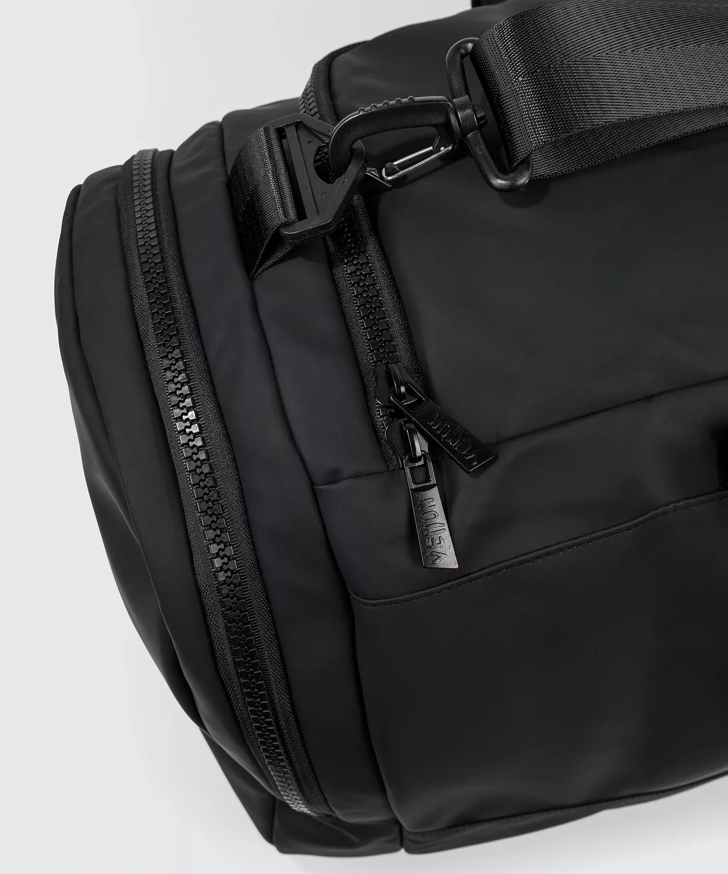 Сумка Venum Evo 2 Trainer Lite Duffle Bag Black/Grey