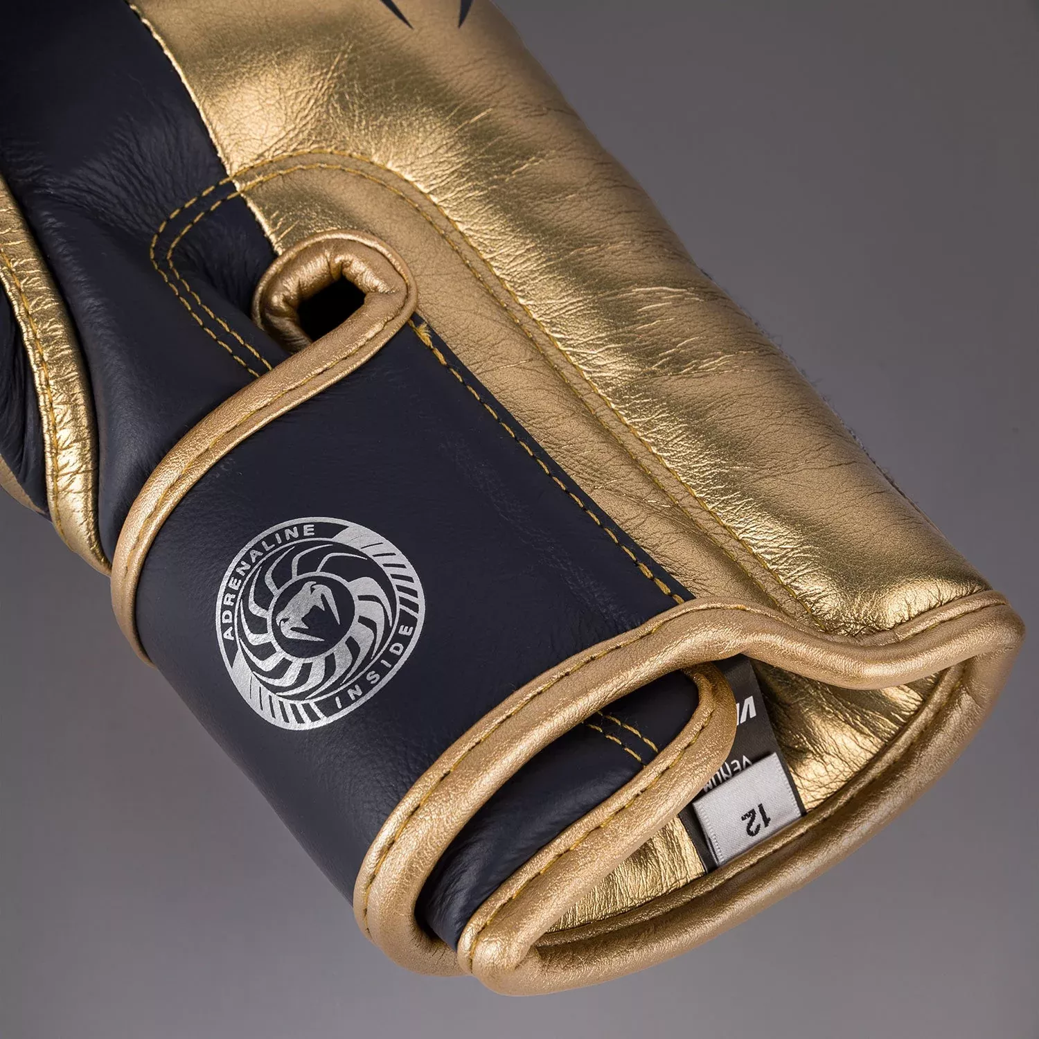 Боксерські рукавички Venum Giant 3.0 Boxing Gloves Navy/Gold-10