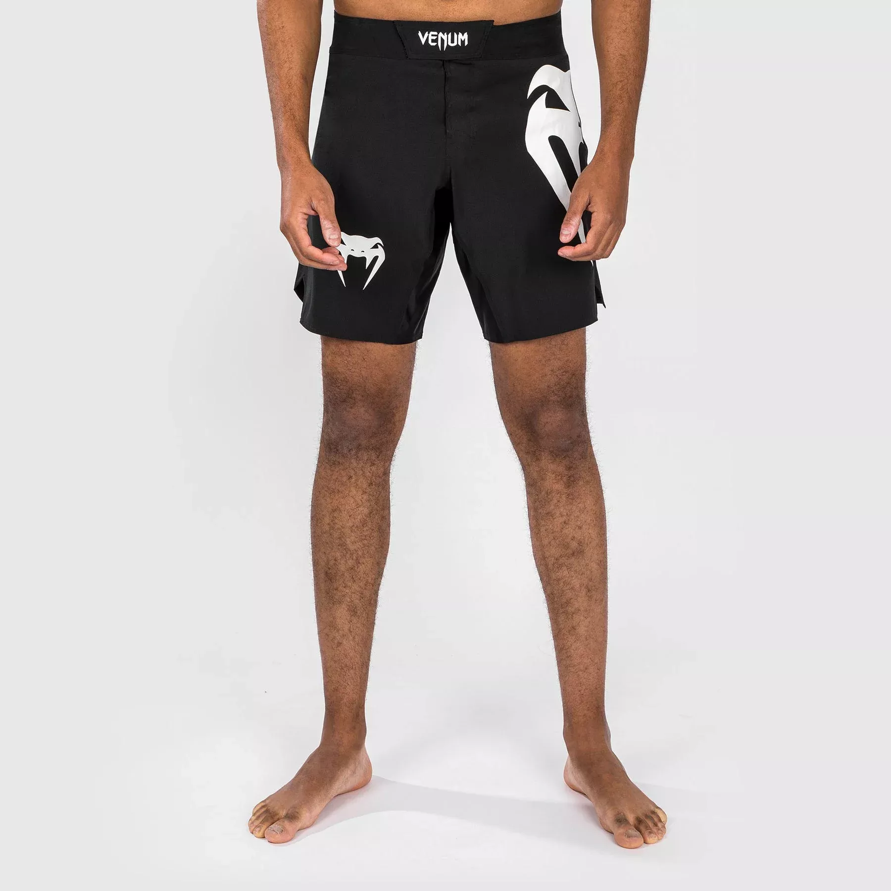 Шорти ММА Venum Light 5.0 Fightshort Black/White-S