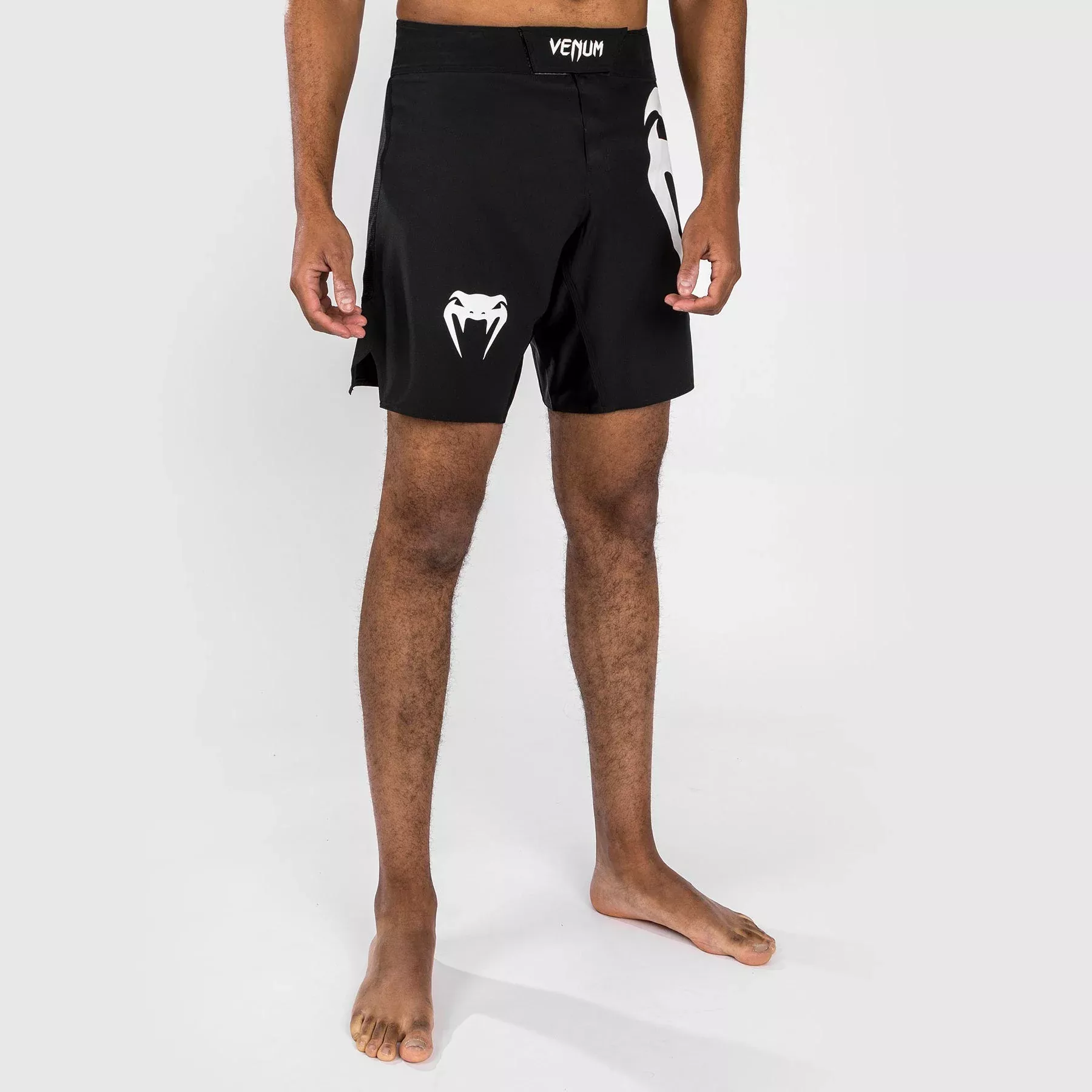 Шорти ММА Venum Light 5.0 Fightshort Black/White-S