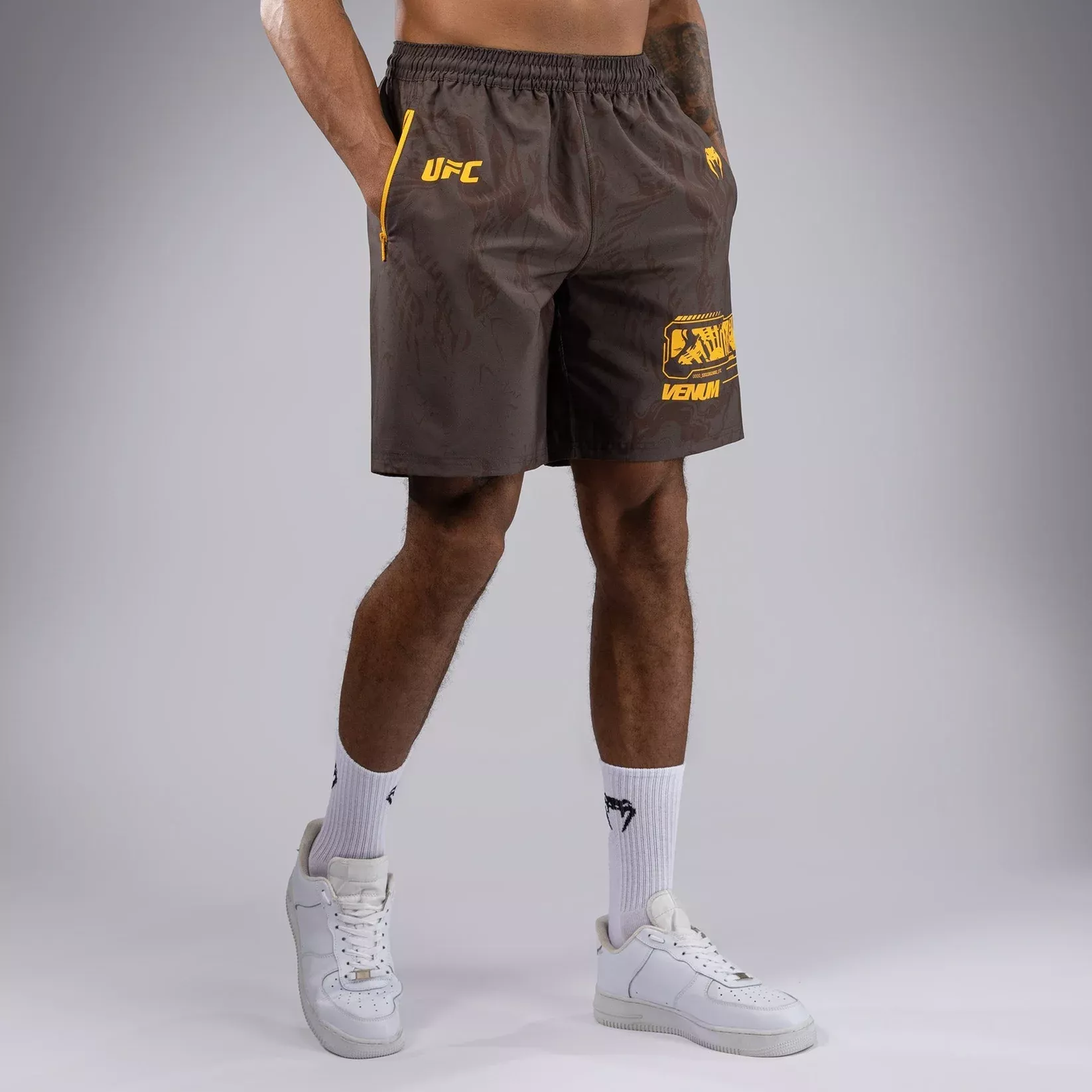 Шорти Venum UFC Fusion Authentic Fight Week Men's Performance Short Earthen Brown-S