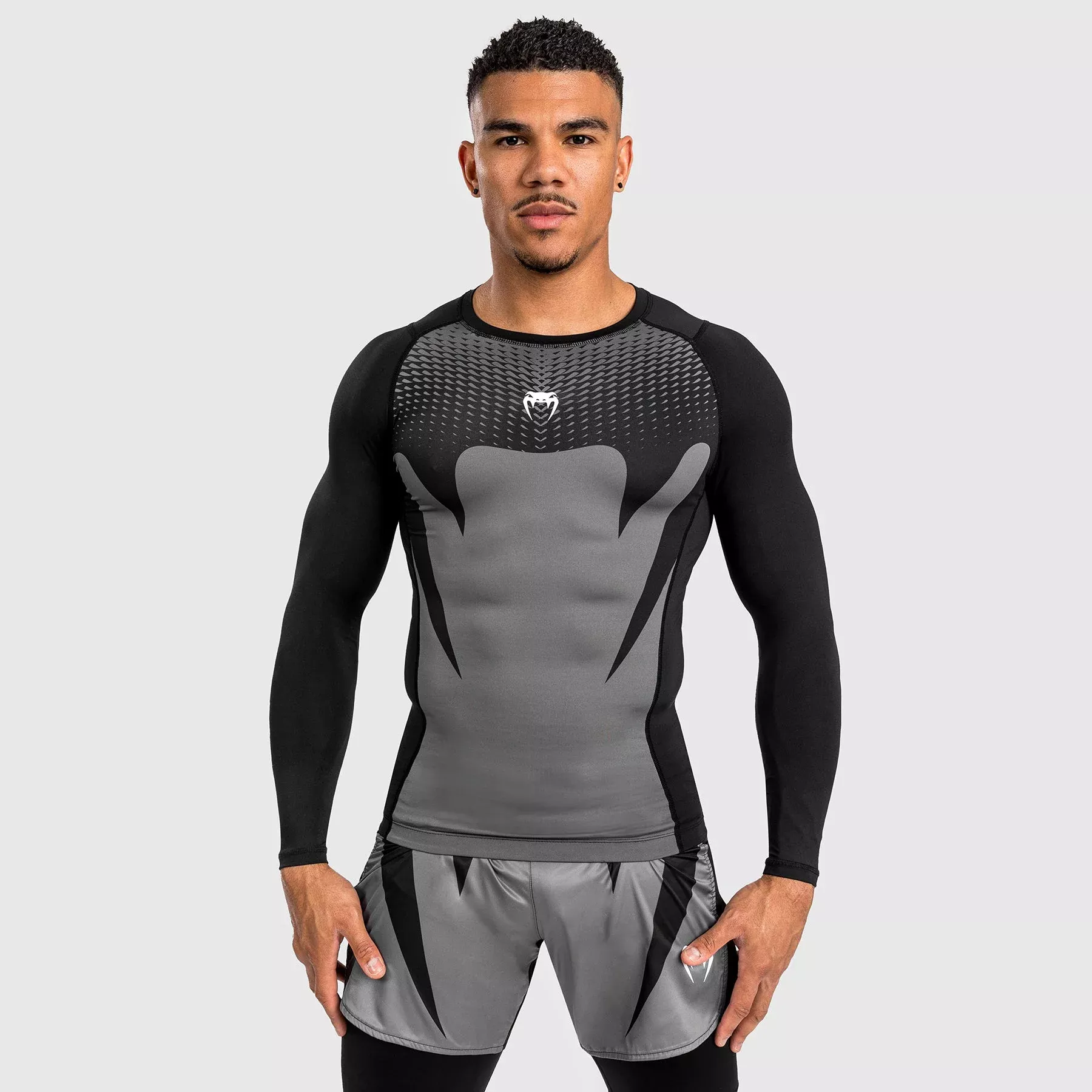 Рашгард Venum Attack Men's Long Sleeve Rashguard Black/Grey-S
