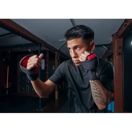 Утяжелители для рук TITLE Boxing Deluxe Weighted Gloves 2.0