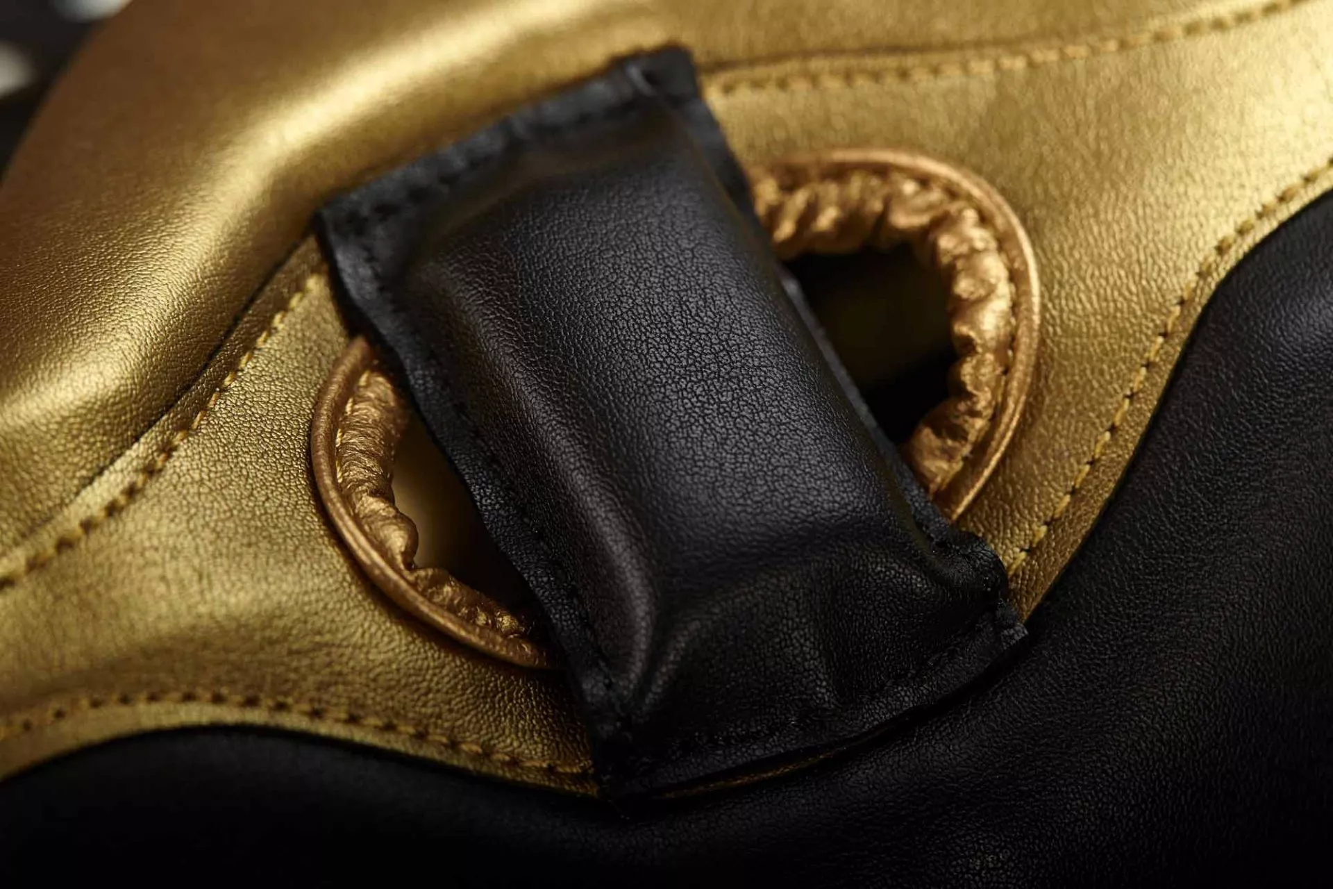 Шлем боксерский Adidas Speed Pro Black/Gold-M