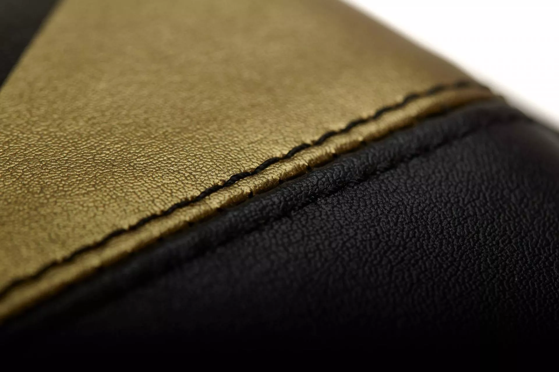 Шлем боксерский Adidas Speed Pro Black/Gold-M