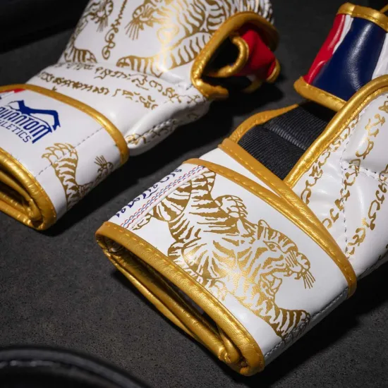 Перчатки для ММА Phantom Muay Thai White Gold S/M (капа в подарок)