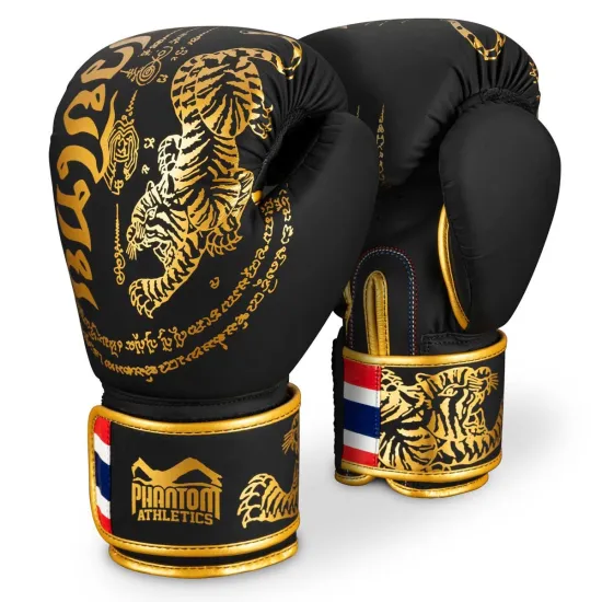 Боксерские перчатки Phantom Muay Thai Black Gold 10 унций (Бинты 4м. в подарок)