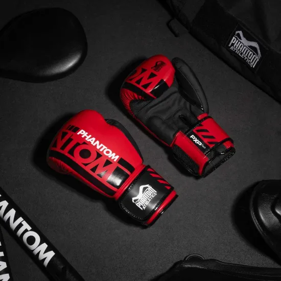 Боксерские перчатки Phantom APEX Red 10 унций (Бинты 4м. в подарунок)
