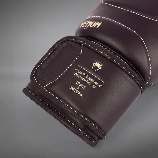 Боксерские перчатки Venum Impact Evo Boxing Gloves Chocolate-10 унций