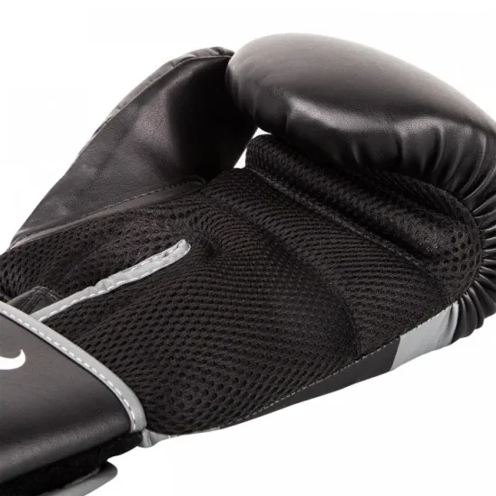 Боксерские перчатки Ringhorns charger black 10 унций