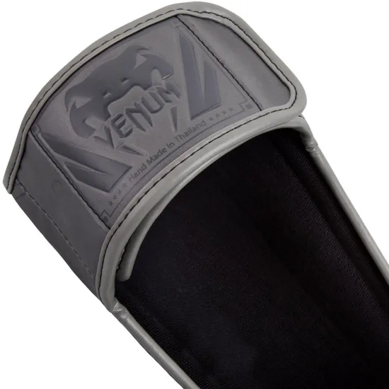 Захист ніг Venum Predator Standup Shinguards Grey-M