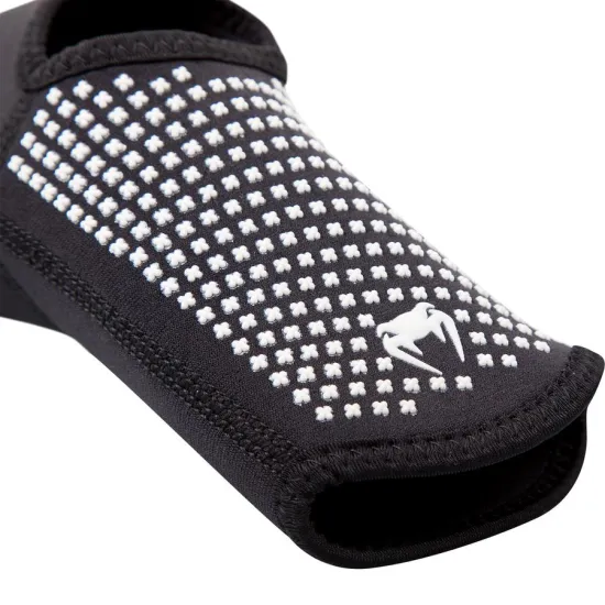 Голеностопи Venum Kontact Evo Foot Grips Розмір: S