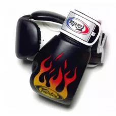 Боксерские перчатки Fairtex Flame Black-10