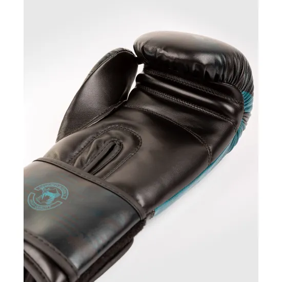 Боксерские перчатки Venum Defender Contender 2.0 Black Green 12 унций