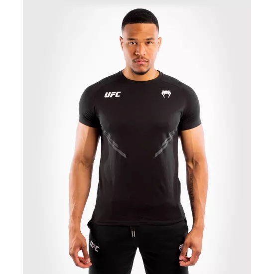 Футболка UFC Venum replica XS