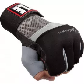 Бинт-перчатка TITLE Platinum Gator Glove Wraps