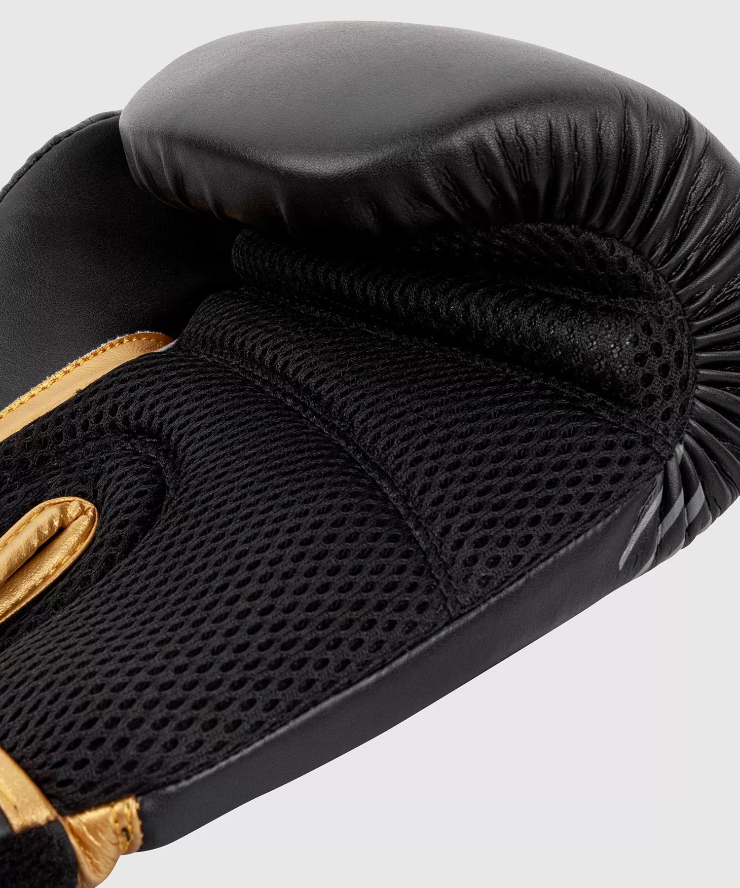 Перчатки Ringhorns Charger MX Boxing Gloves 10 унций