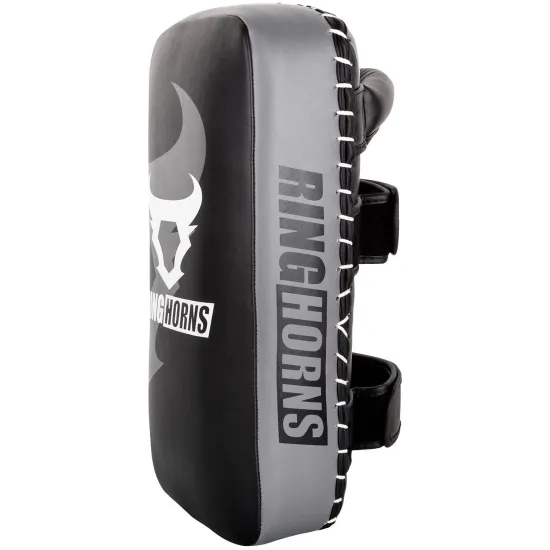 Тай-пэды Ringhorns Charger Kick Pads Black - пара