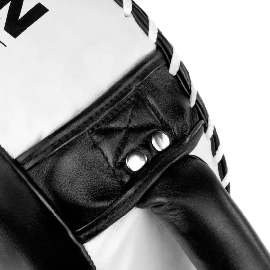 Макивара Dozen Masters Pill Boxing Pad Black/White