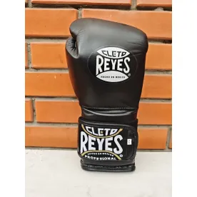 Б/В Права рукавичка Cleto Reyes Hook and Loop Training Gloves-14
