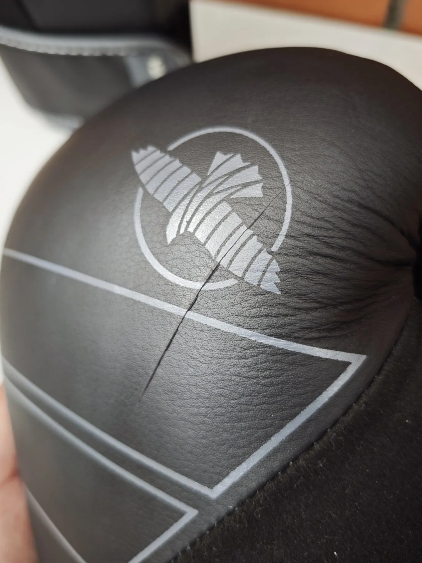 УЦІНКА! Боксерські рукавиці Hayabusa S4 Leather Boxing Gloves-12