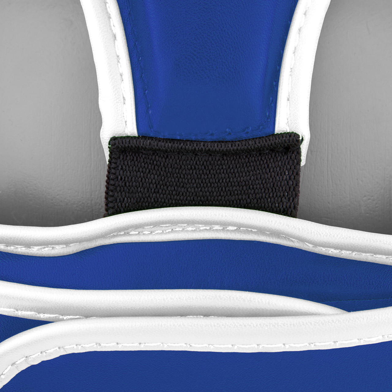Боксерський шолом тренувальний PowerPlay 3068 PU + Amara Синьо-білий XS