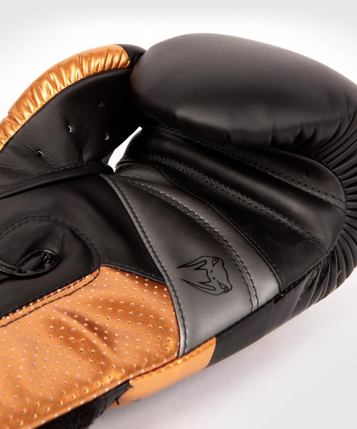 Боксерские перчатки Venum Elite Evo 12 унций