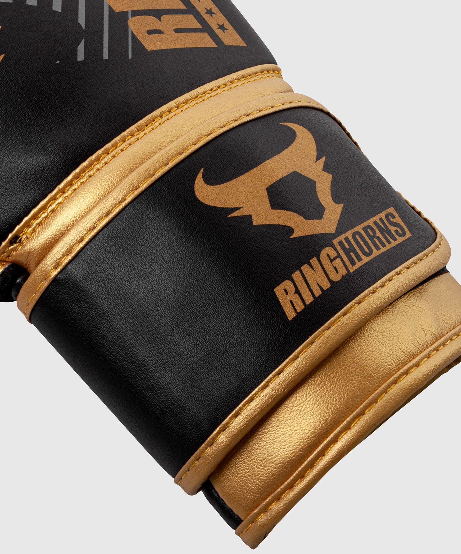 Перчатки Ringhorns Charger MX Boxing Gloves 14 унций